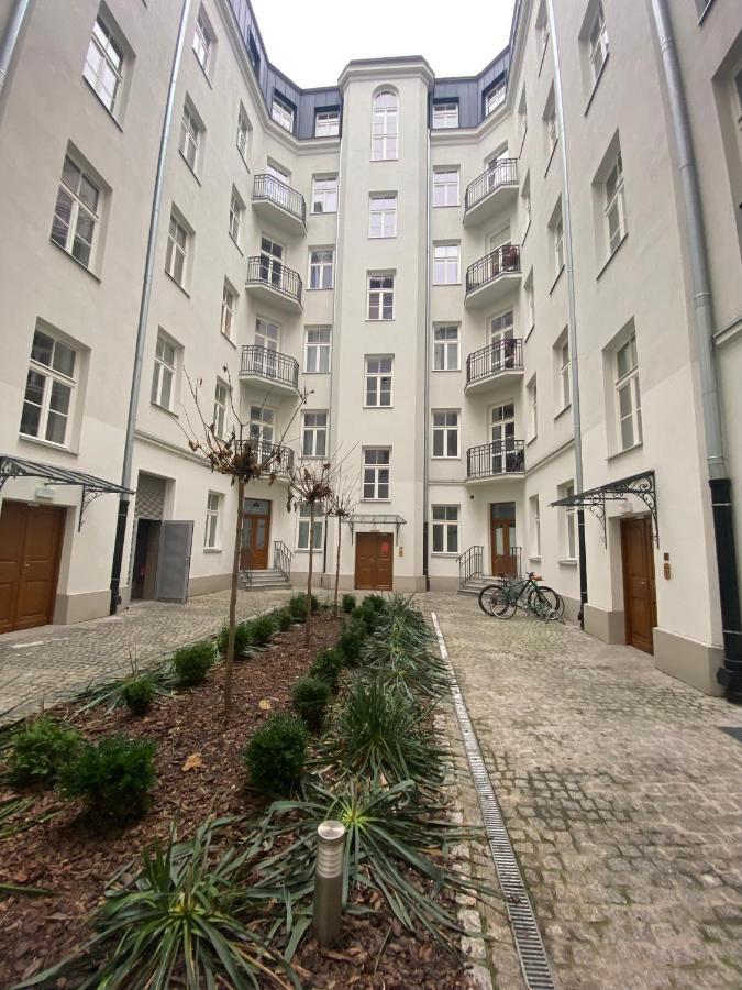 Ak Apartments Warszawa Exteriör bild